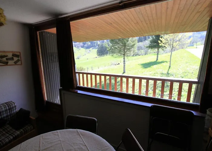 Village Des Longes Апартаменты *